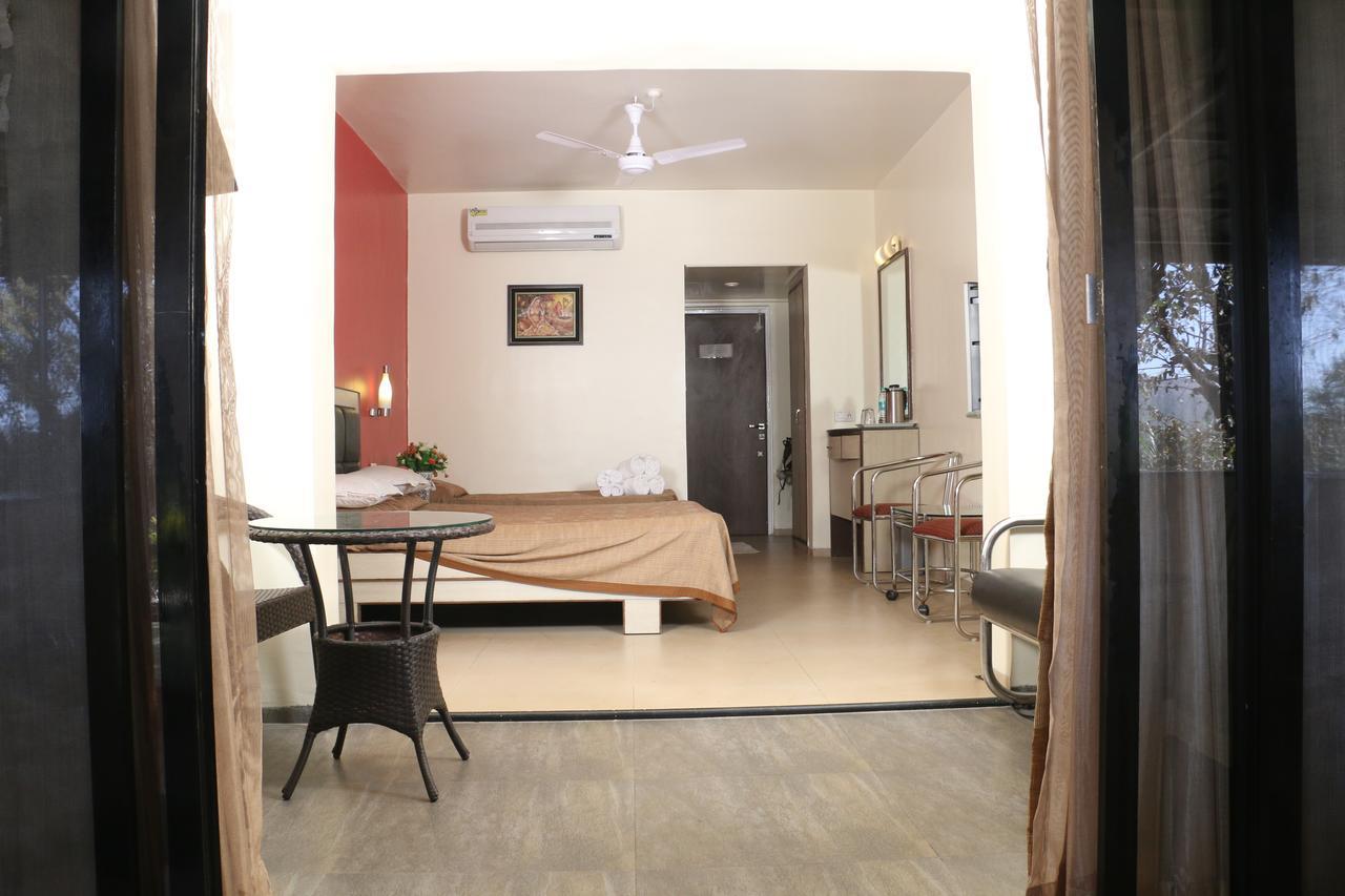 Hotel Anando , Saputara Dış mekan fotoğraf